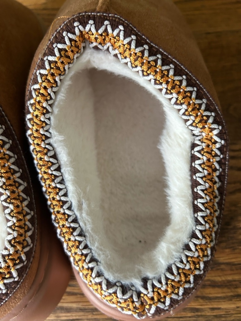 Cozy Platform Slippers Indoor & Outdoor | Warm Faux Fur | Non-Slip Sole | Women - Picture 5 of 7